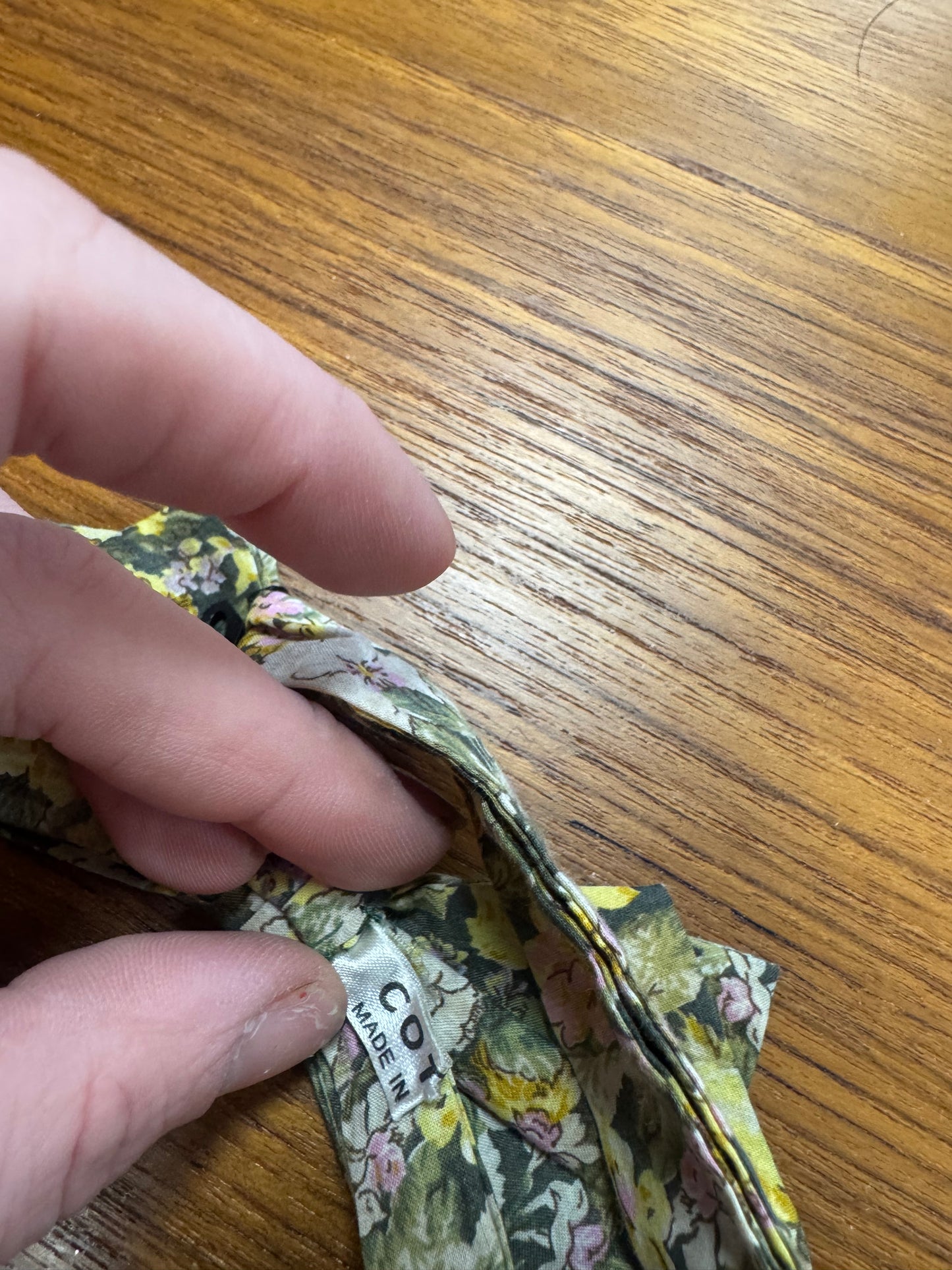 Noeud papillon à fleurs