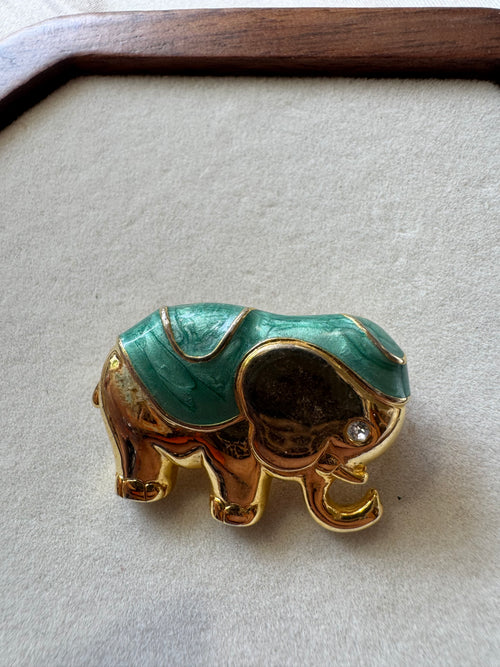 Broche éléphant