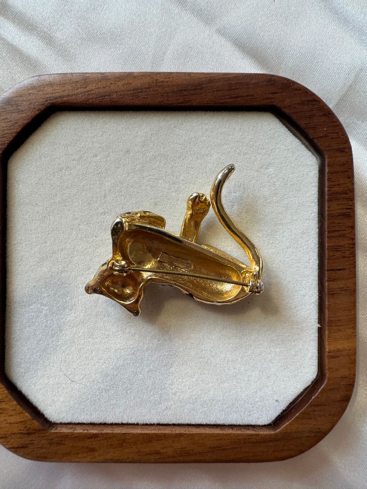 Broche léopard