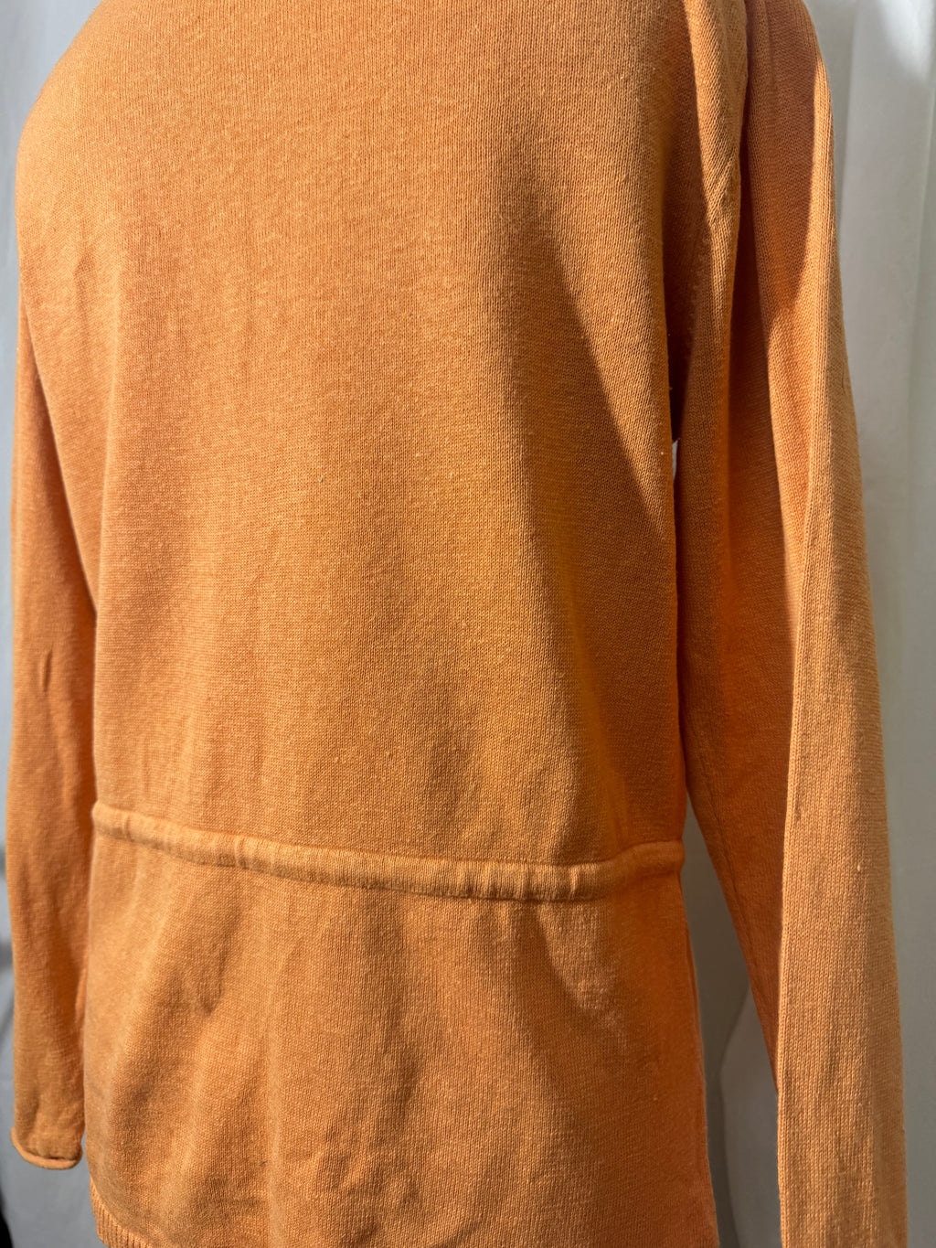 Pull orange