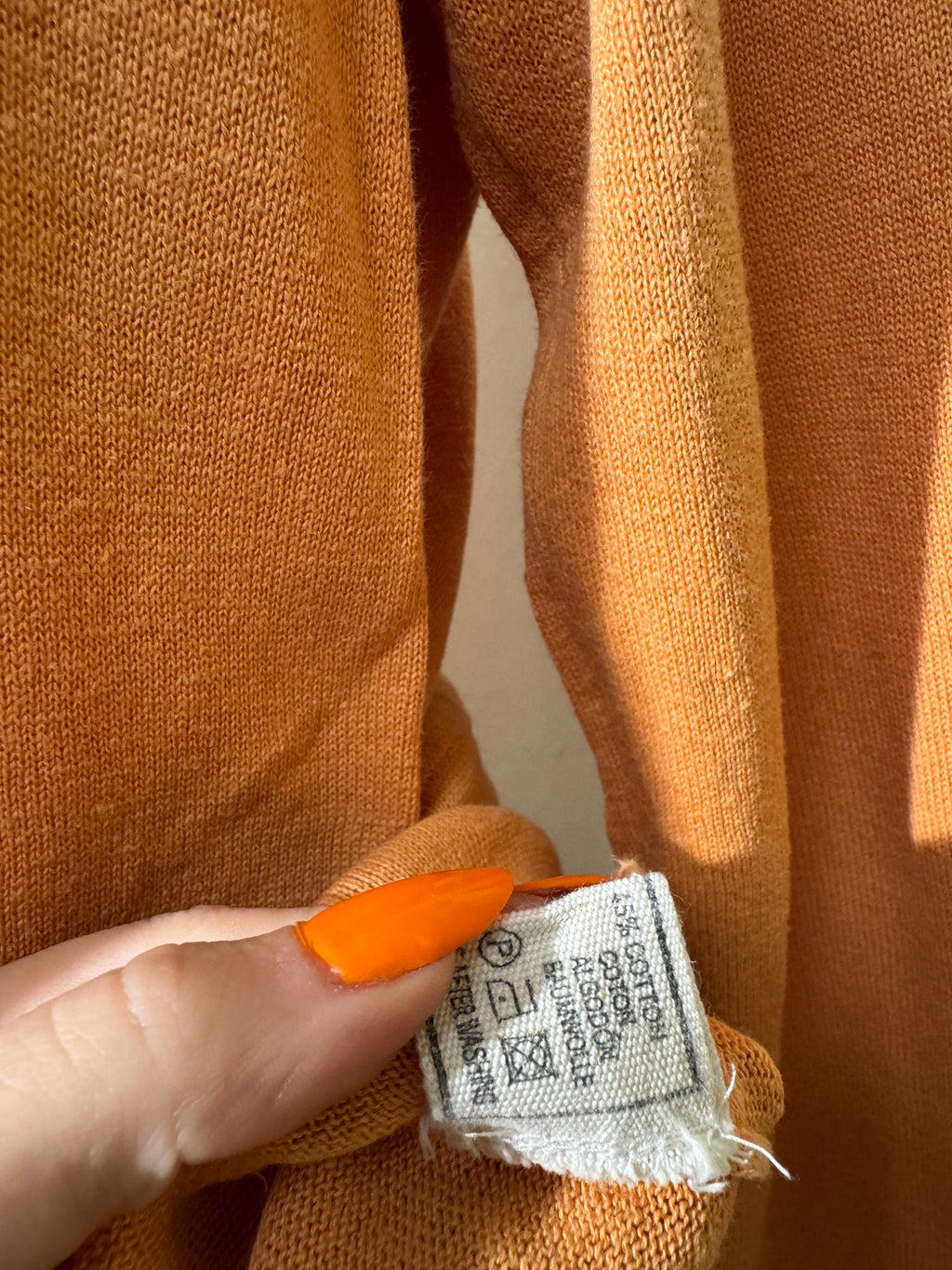 Pull orange