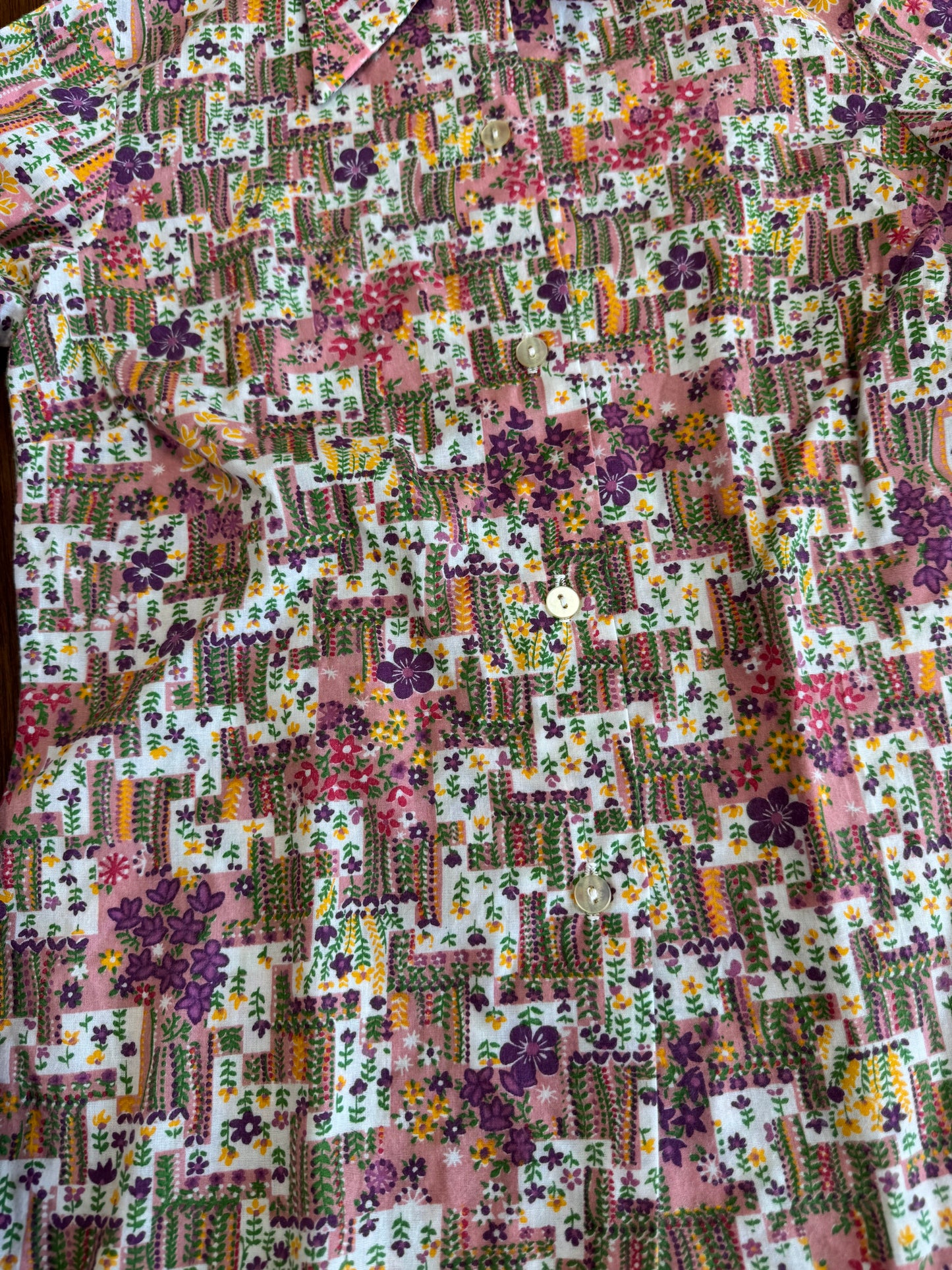 Chemise à fleurs 70s