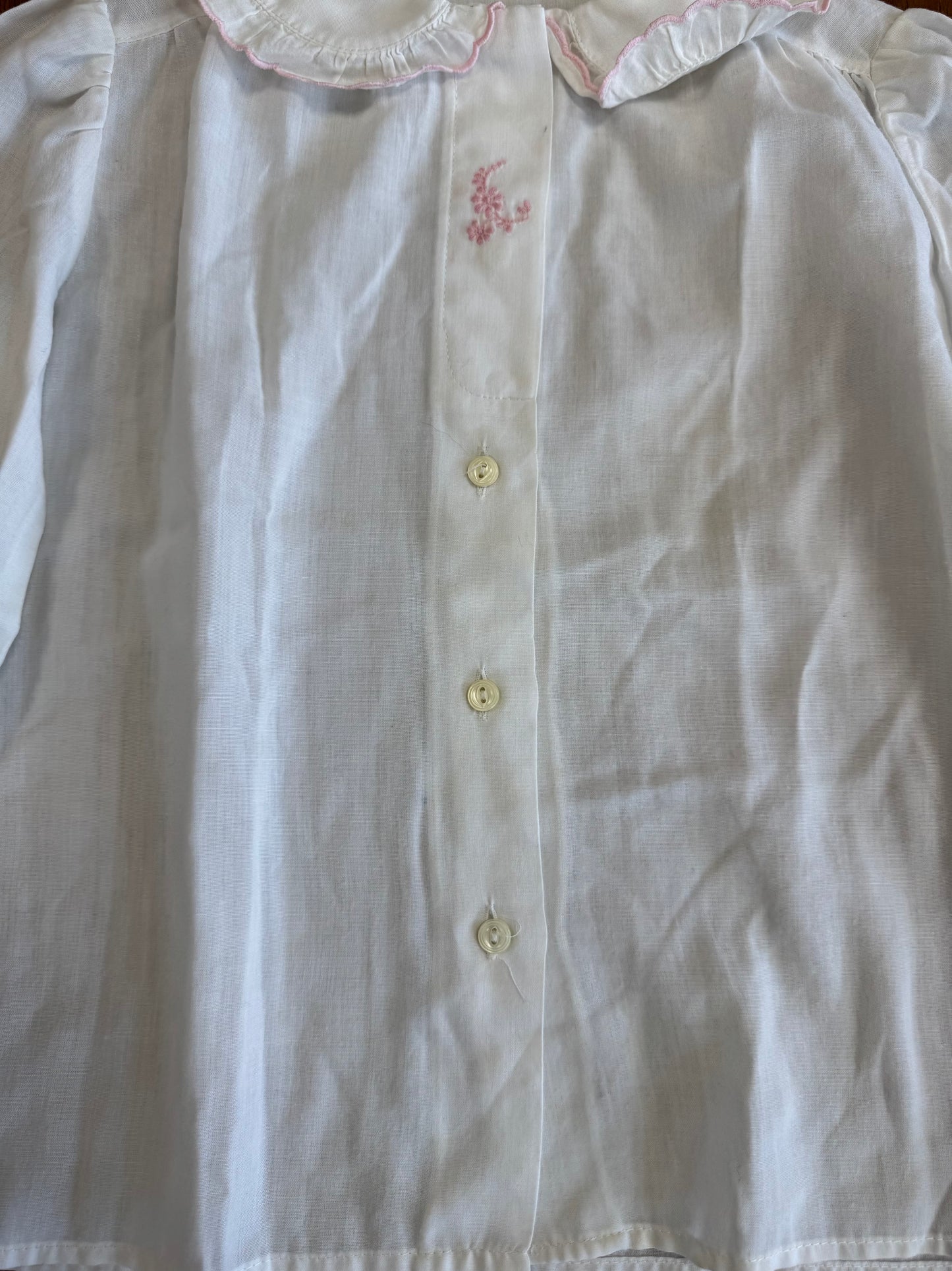 Chemise blanche brodée