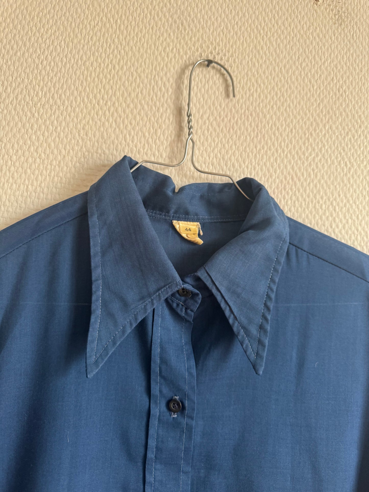 Chemise bleu 70s