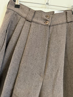 Short long beige