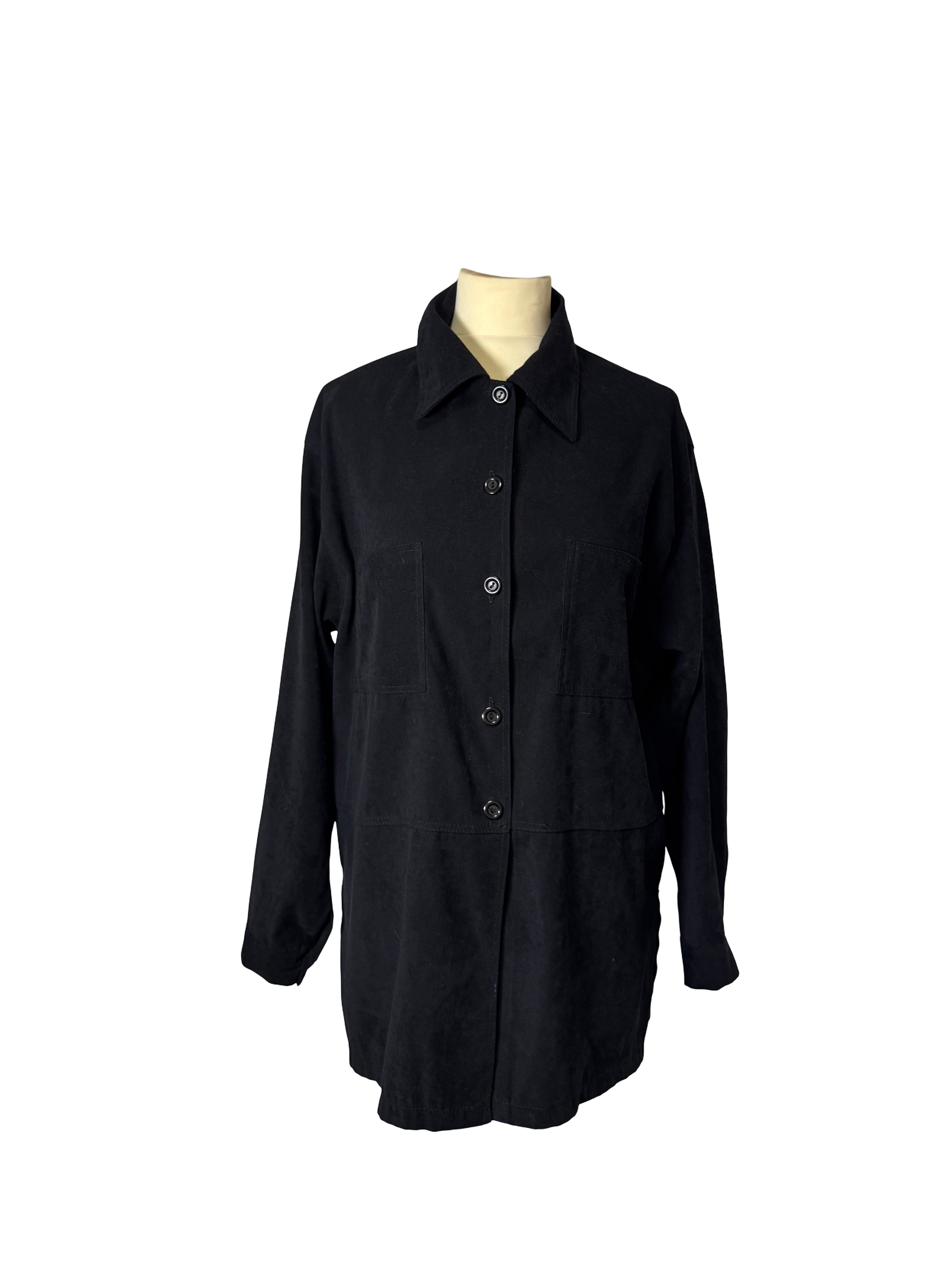 Sur chemise noir