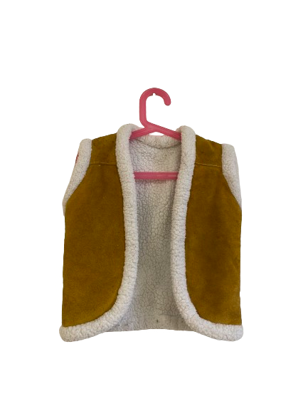 Gilet en peau lainée synthétique