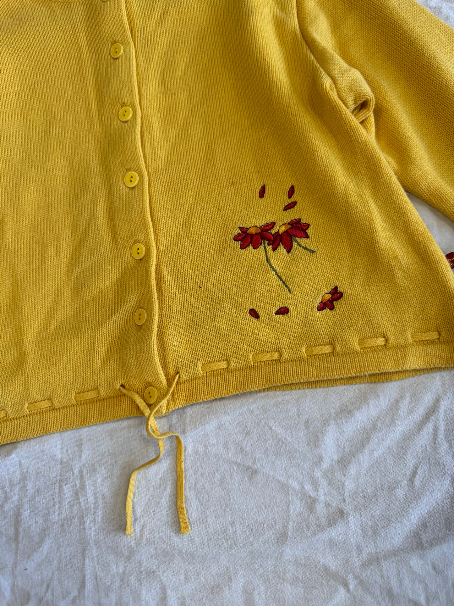 Gilet brodé jaune