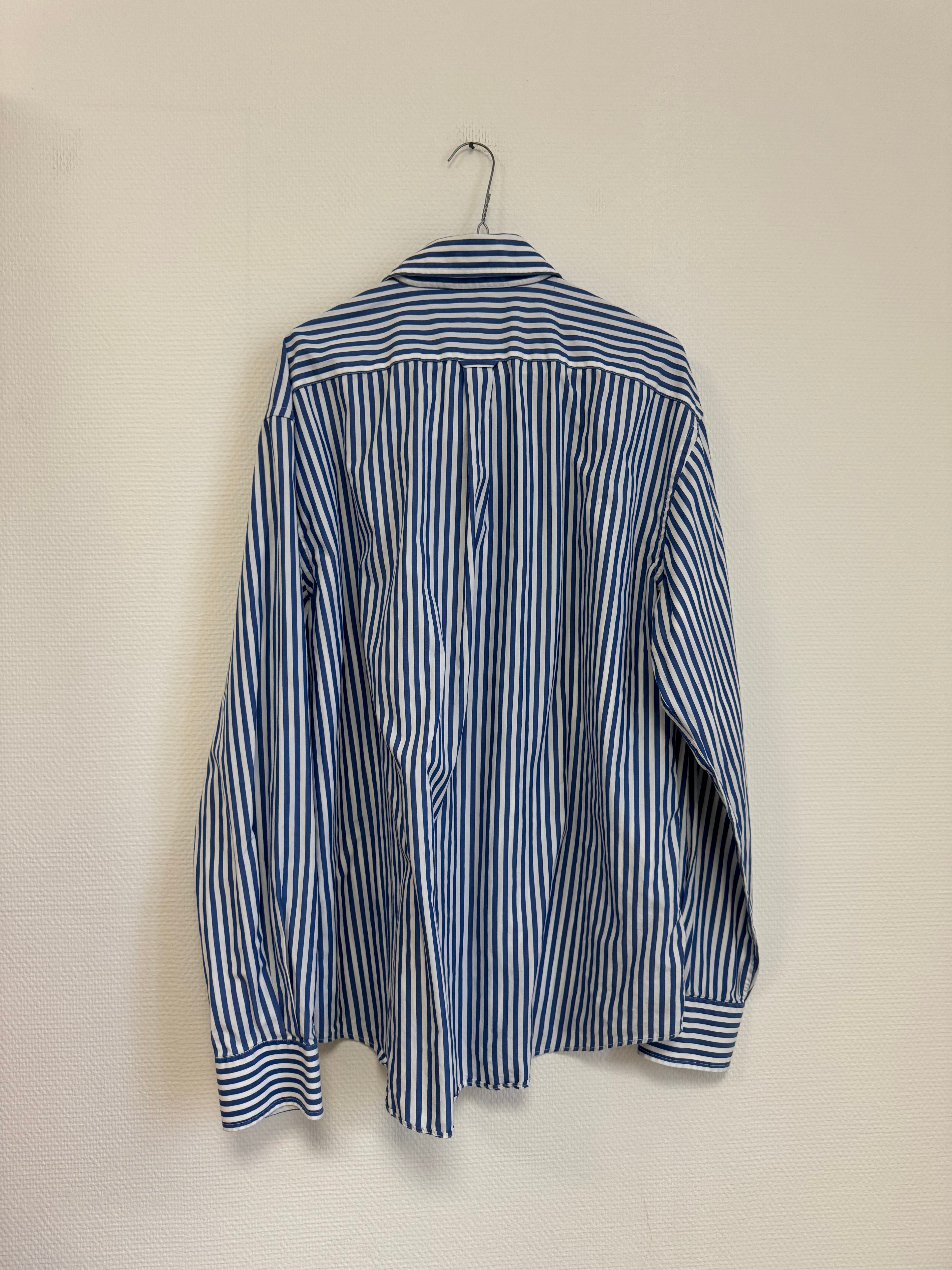 Chemise à rayures