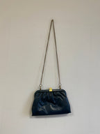 Sac à main bleu en cuir