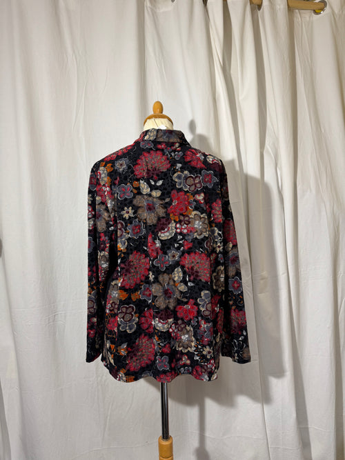 Chemise à fleurs en velours