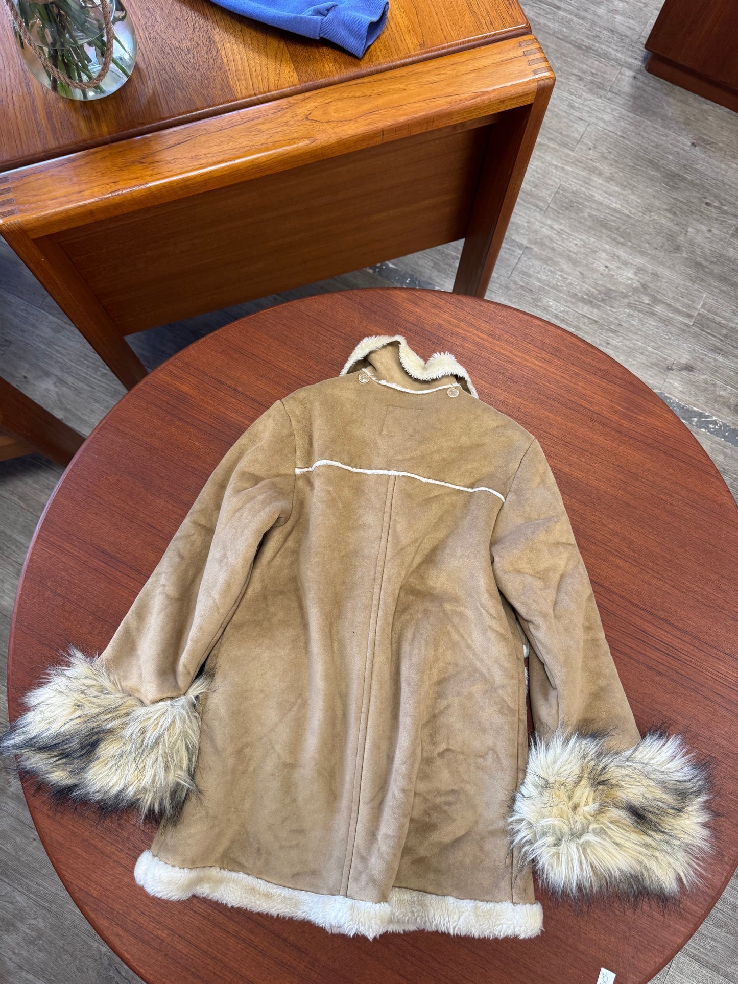 Veste en fausse fourrure