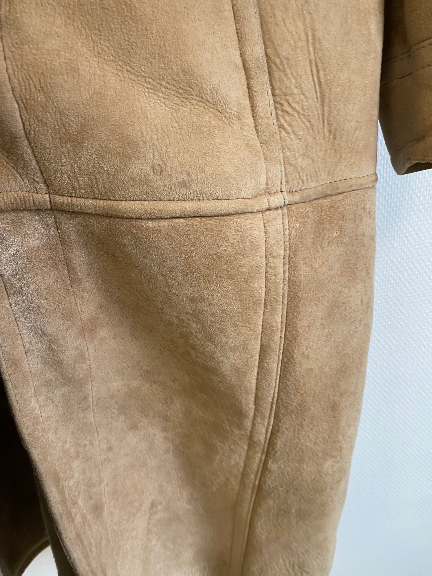 Manteau en peau lainée 70s