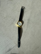 Montres en cuir noires