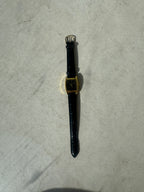 Montres en cuir noires