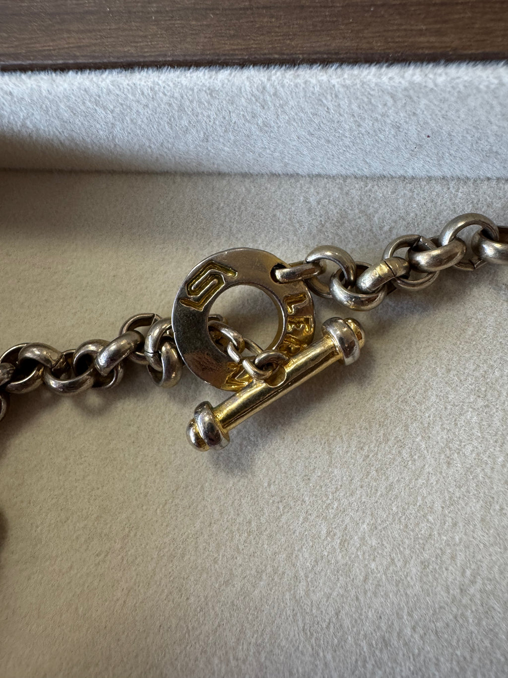 Collier en métal Le Ritz
