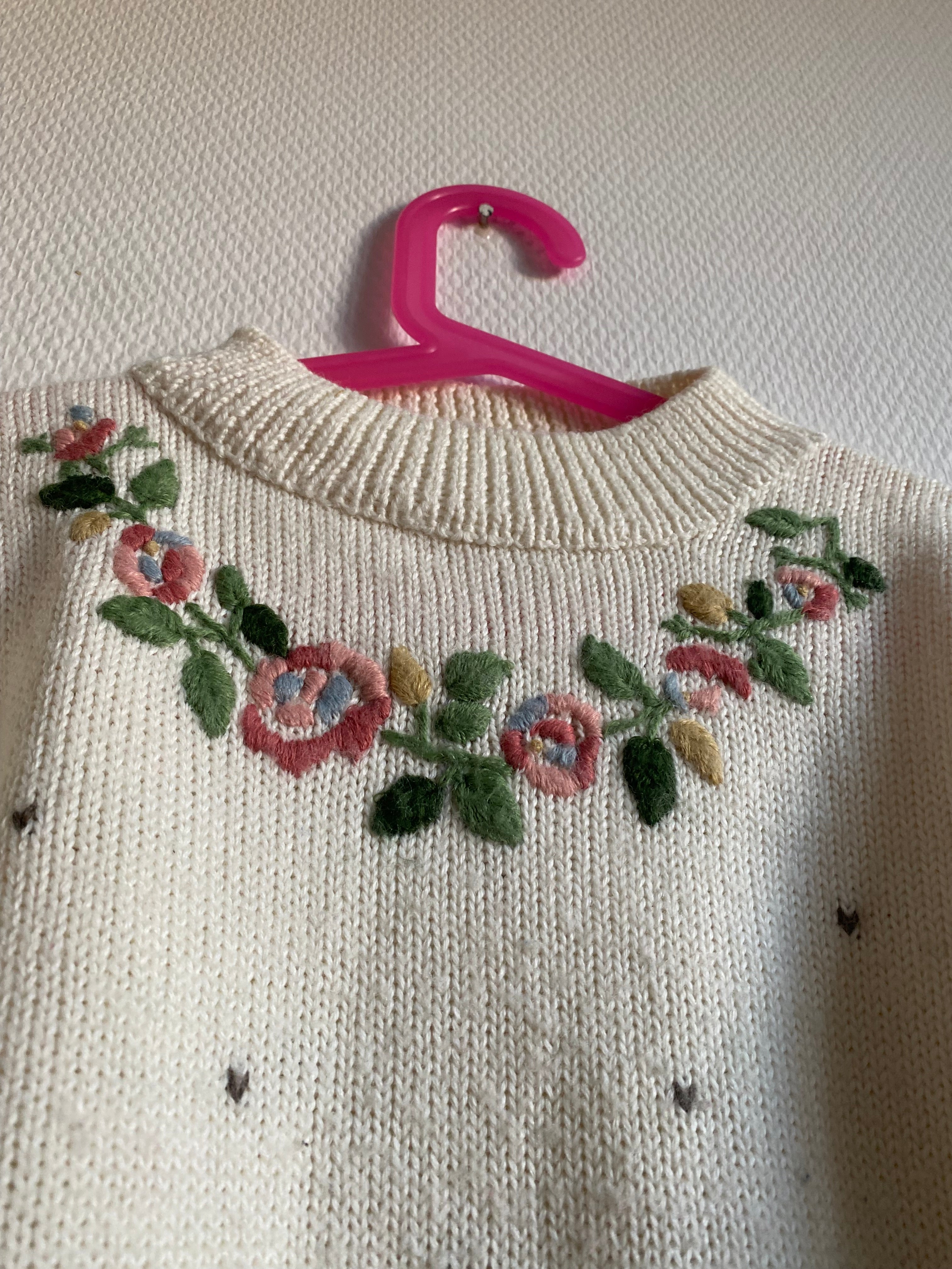 Pull à fleurs