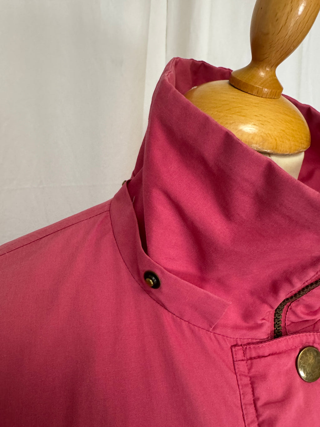 Veste brodée rose