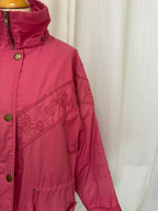 Veste brodée rose