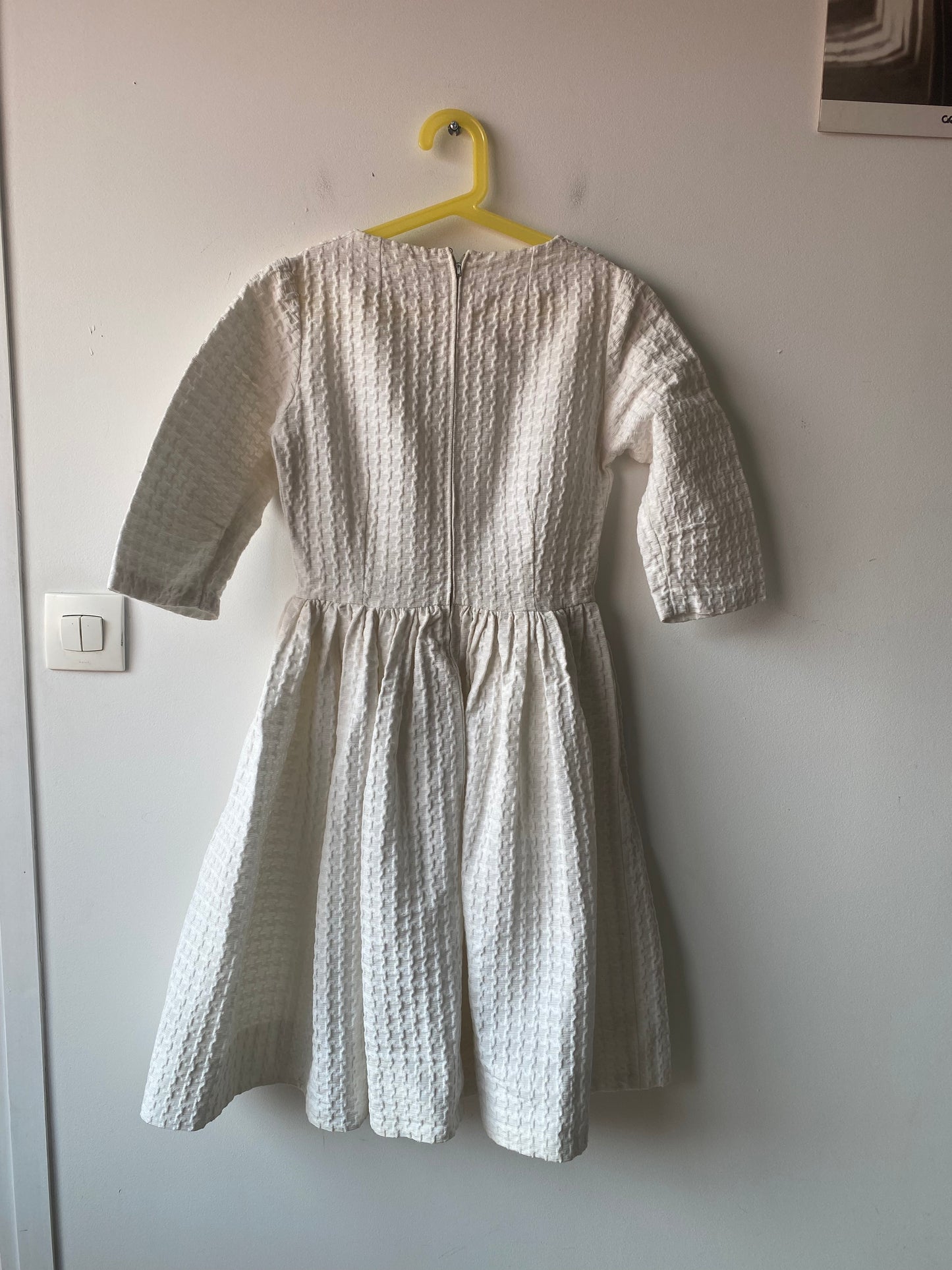 Robe blanche 70s