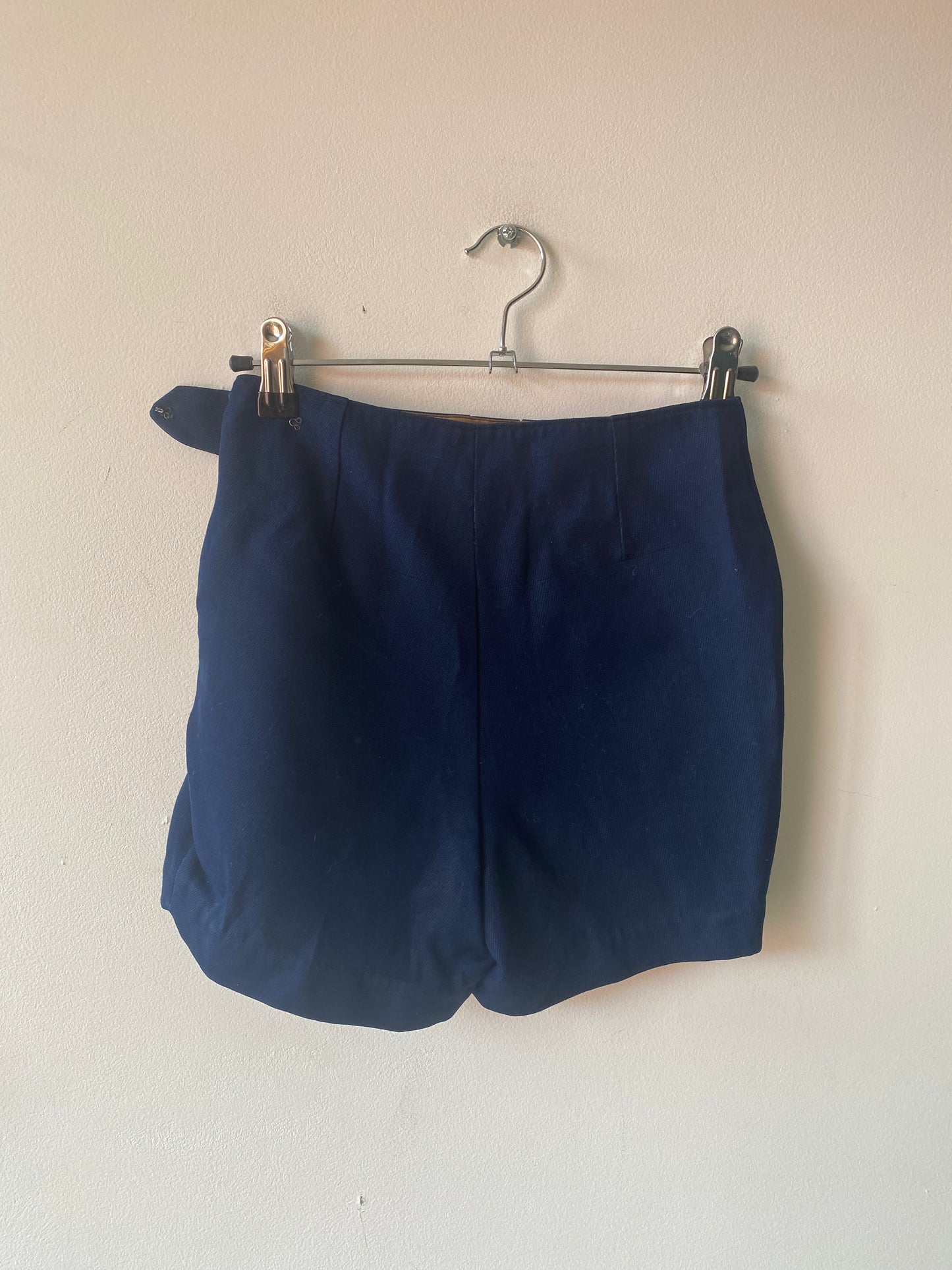 Short bleu marine 70s