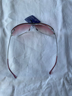 Lunette de soleil rose